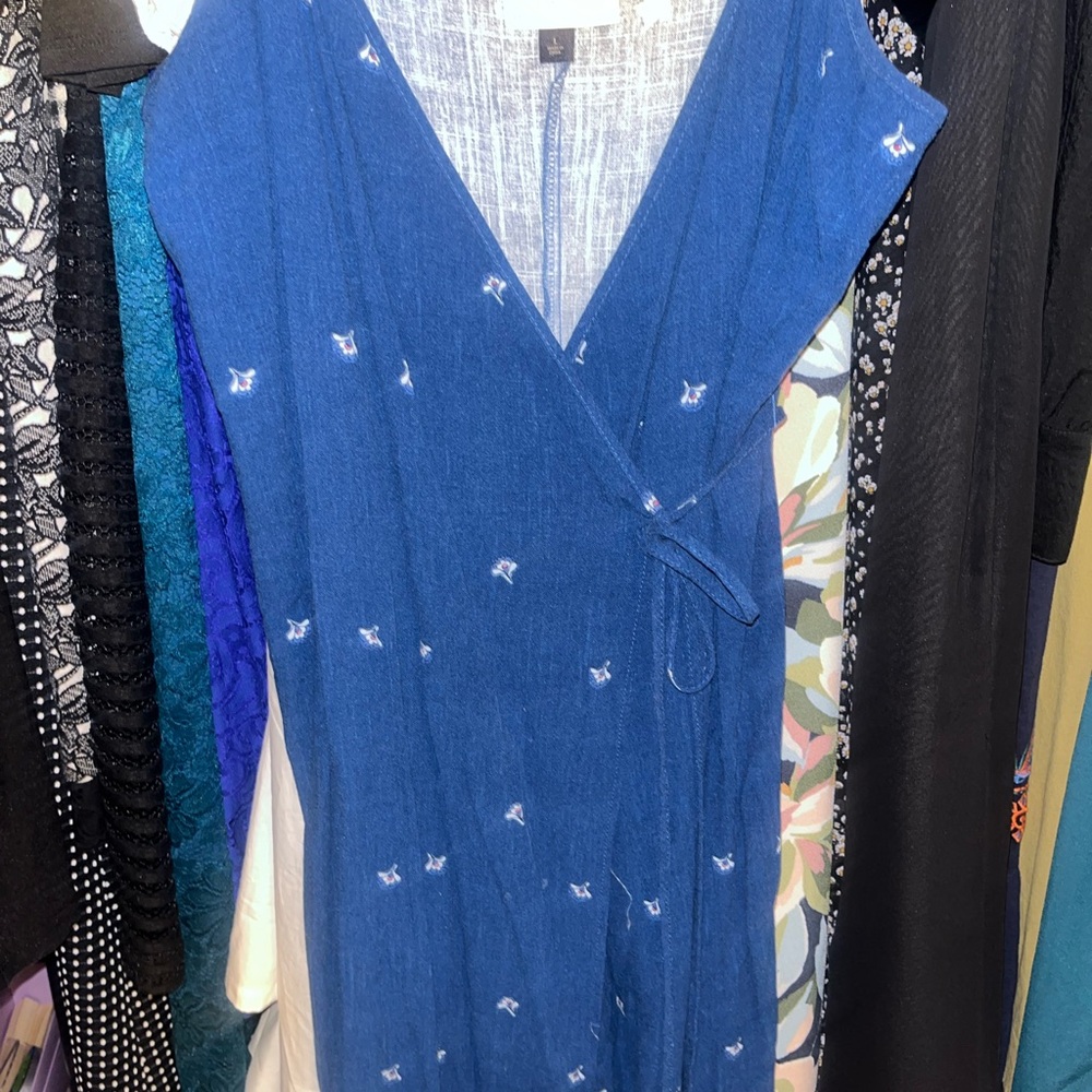 Universal Thread Blue Midi Dress
